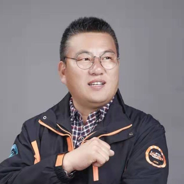 教练图片
