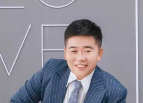 教练图片